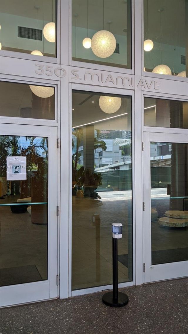 350 S Miami Ave , Unit 1901, Miami, FL 33130 Photo