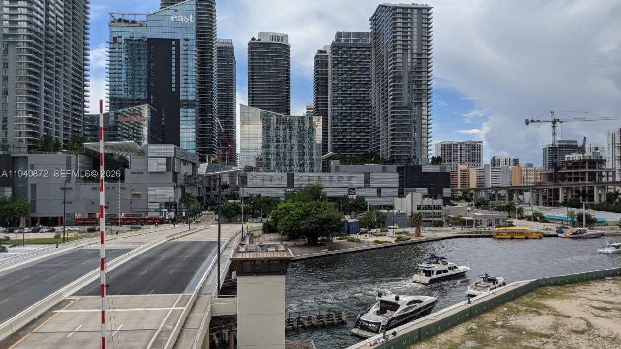 350 S Miami Ave , Unit 1901, Miami, FL 33130 Photo