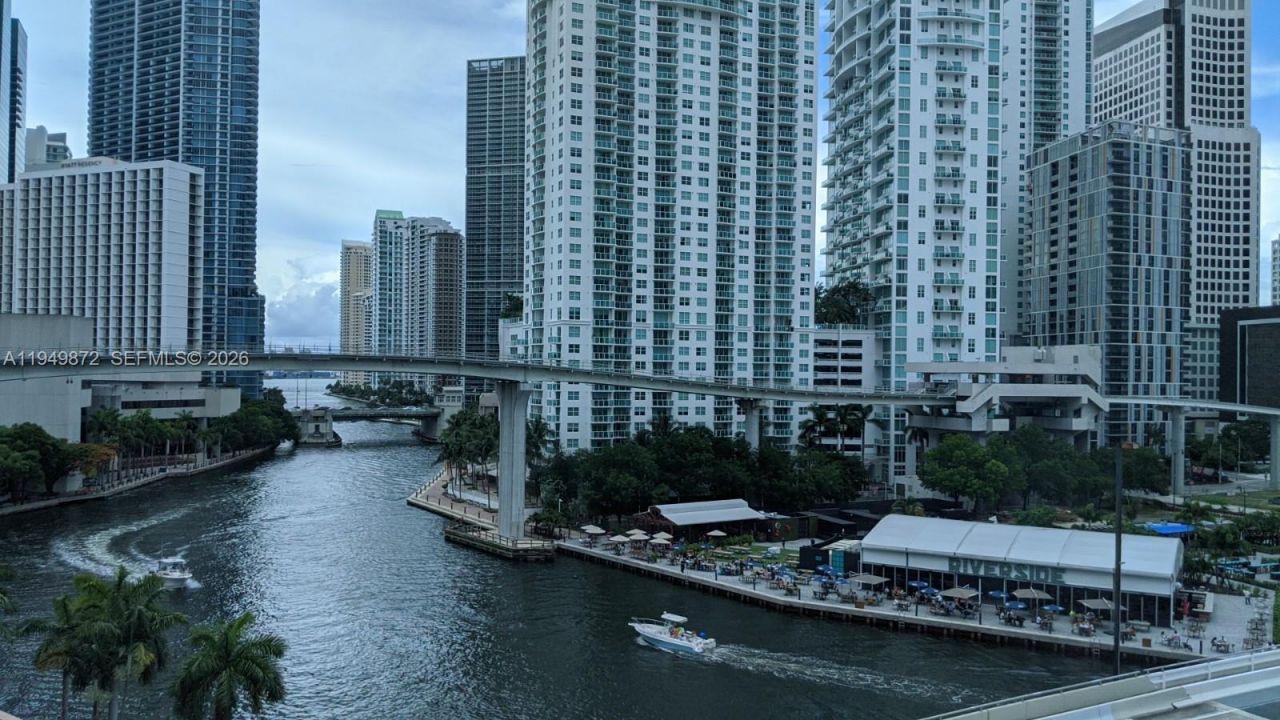 350 S Miami Ave , Unit 1901, Miami, FL 33130 Photo