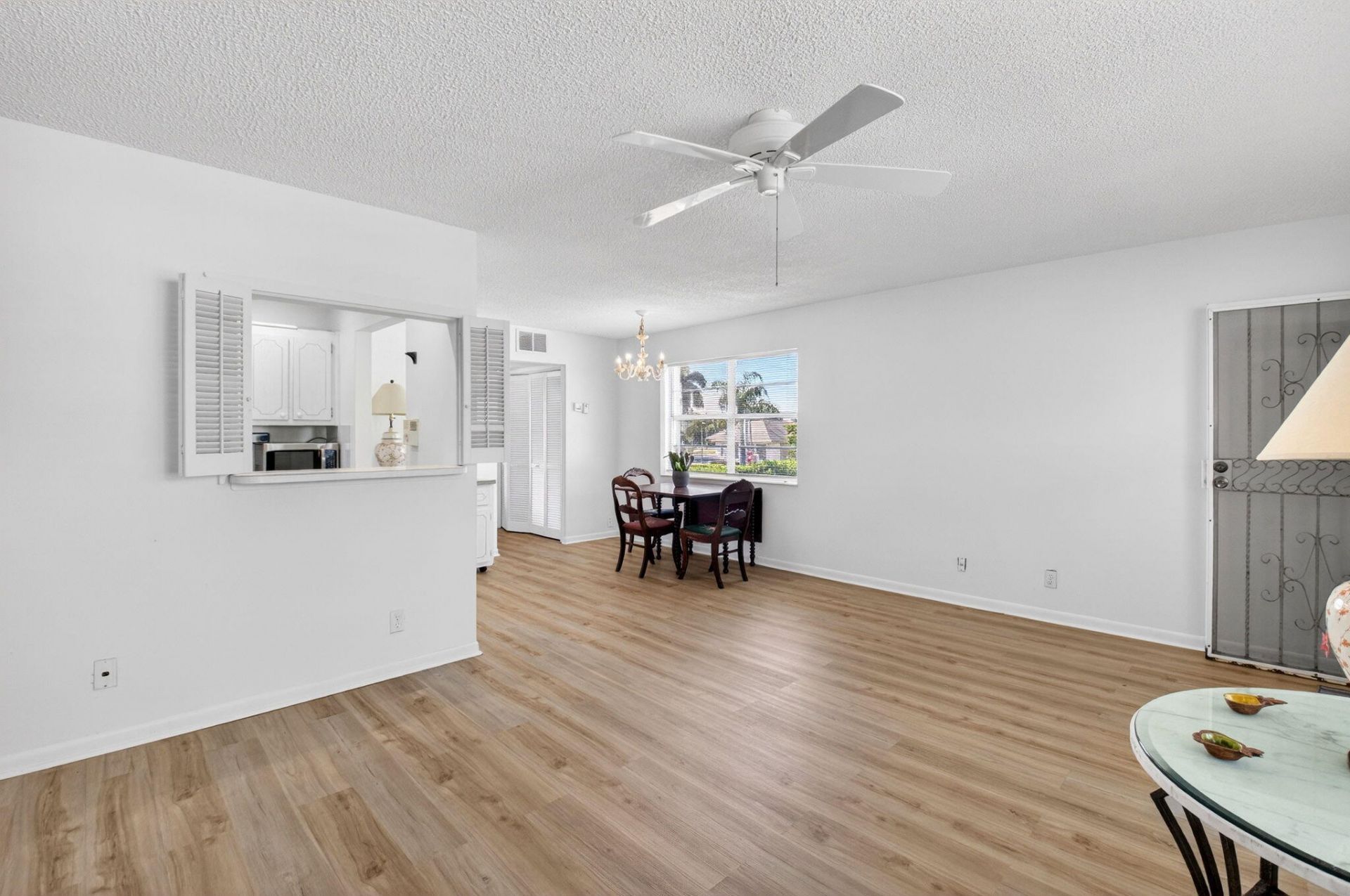 480 Horizon W, Unit 205, Boynton Beach, FL 33435 Photo