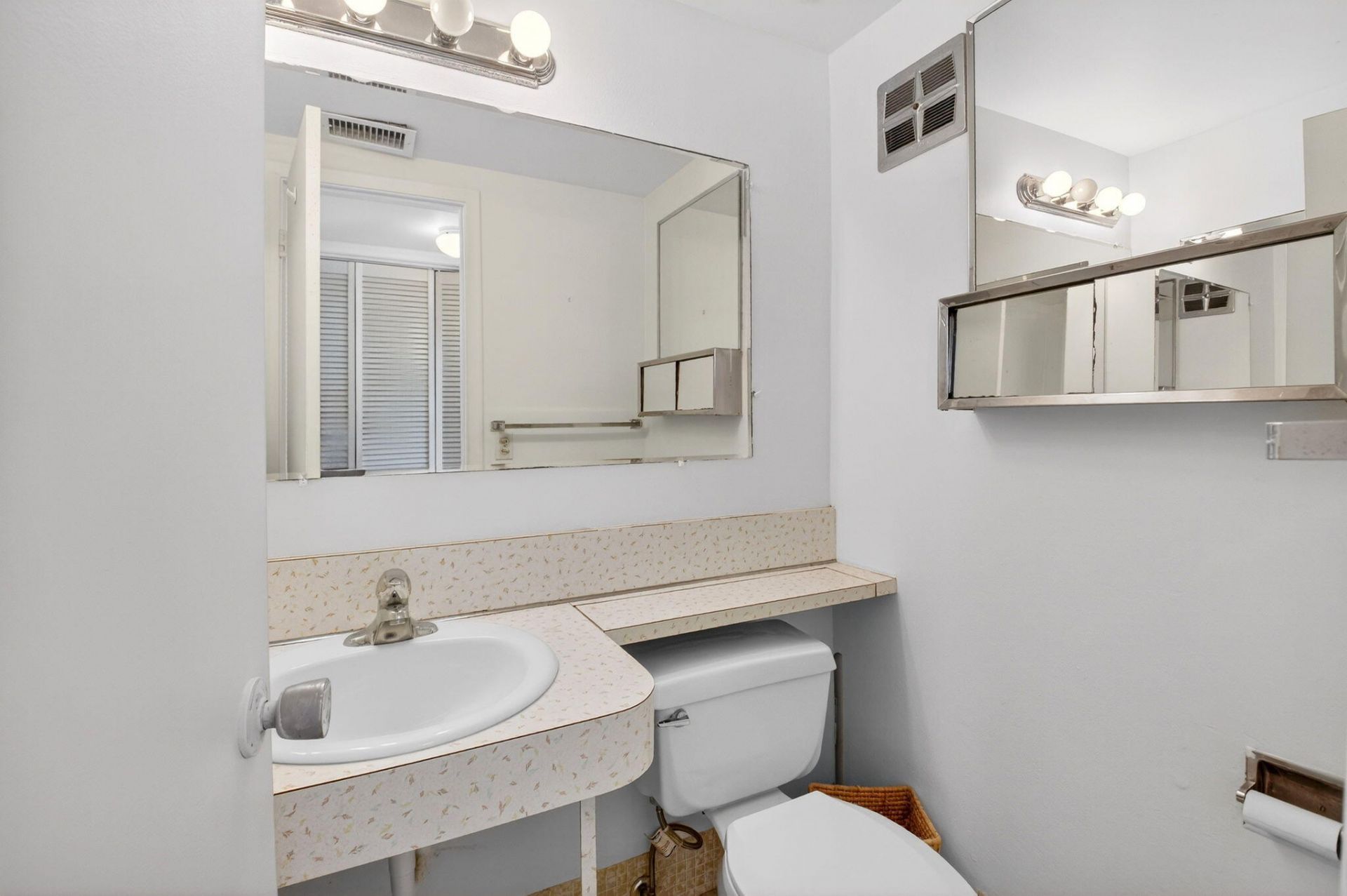 480 Horizon W, Unit 205, Boynton Beach, FL 33435 Photo