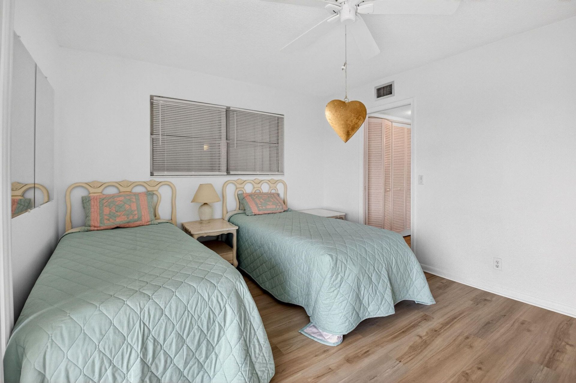 480 Horizon W, Unit 205, Boynton Beach, FL 33435 Photo