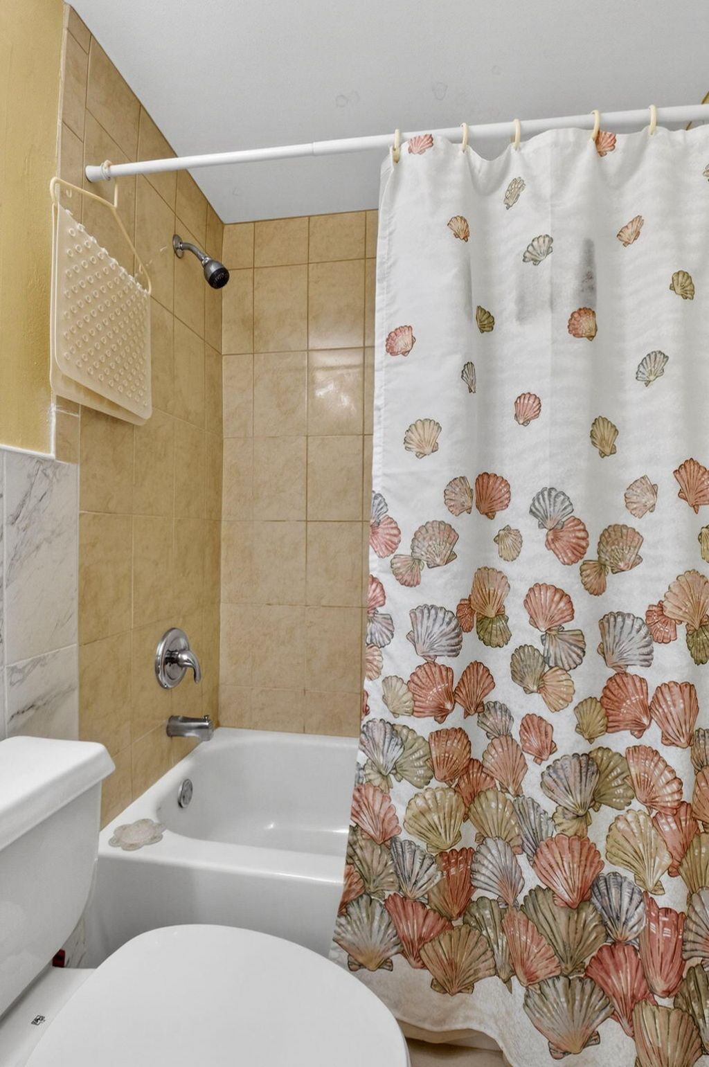 480 Horizon W, Unit 205, Boynton Beach, FL 33435 Photo