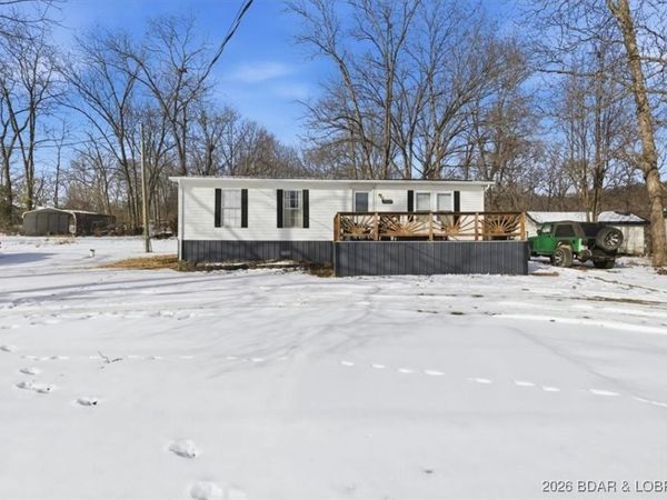 33004 N Ivy Bend Road, Stover, MO 65078