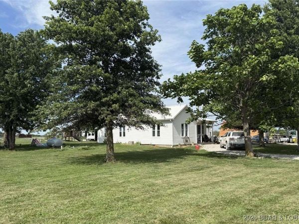 809 SW 300 Road , Other, MO 64019