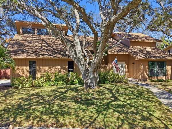 847 HILLSIDE DRIVE, PALM HARBOR, FL 34683