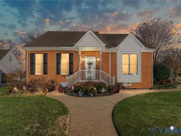 300 Lighthouse Pointe, Hopewell, VA 23860