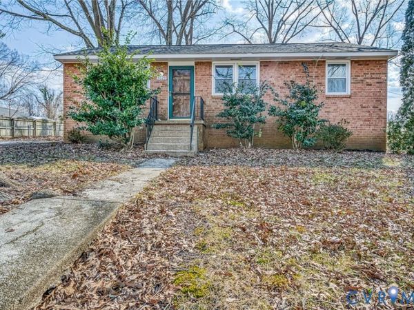 3029 Gaffney Road, Chester, VA 23237