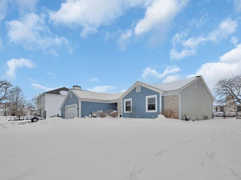 97 Crossing Place, Johnstown, OH 43031 Photo 2