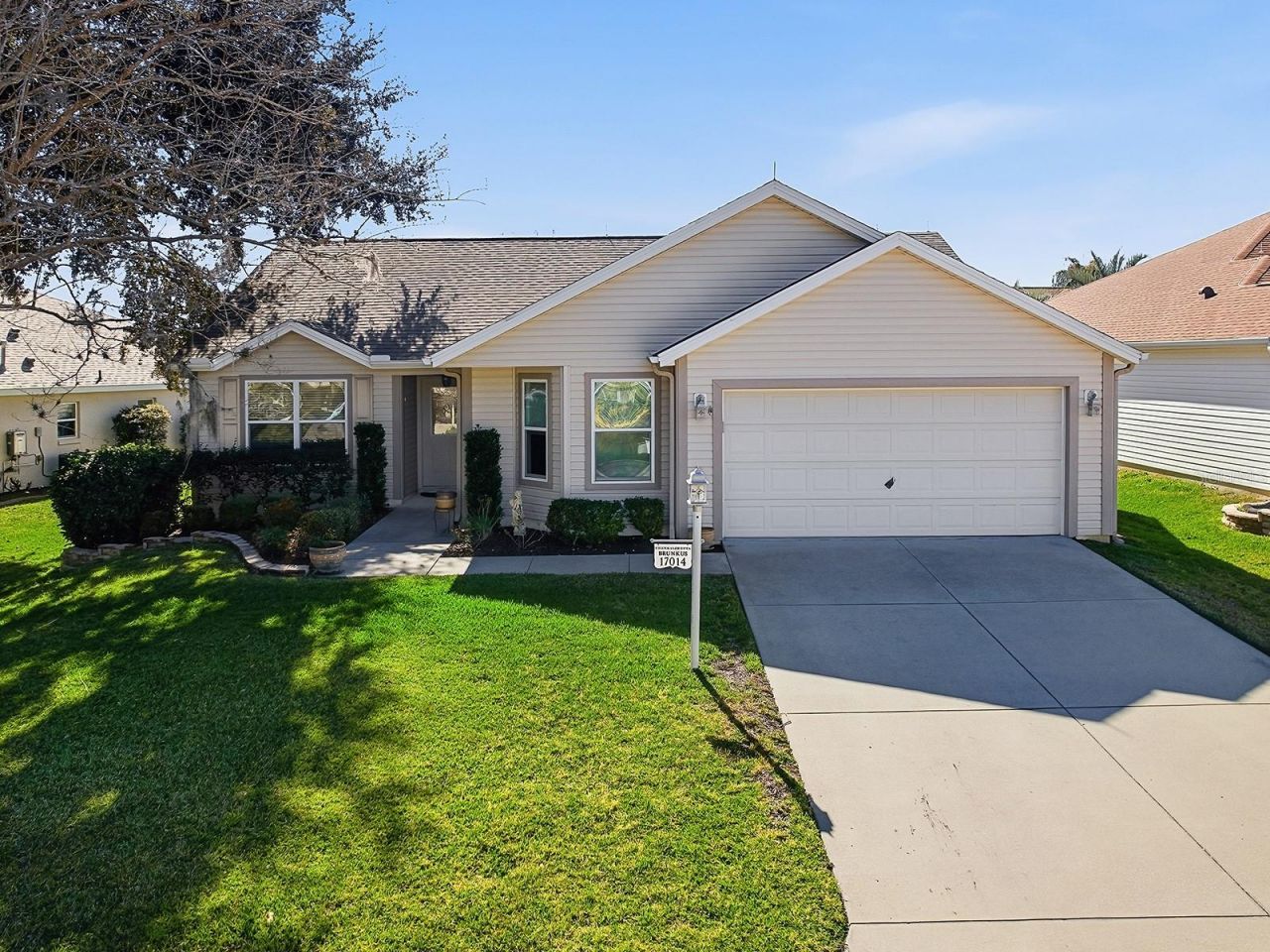 17014 SE 76th Creekside Circle, The Villages, FL 32162 Main Photo