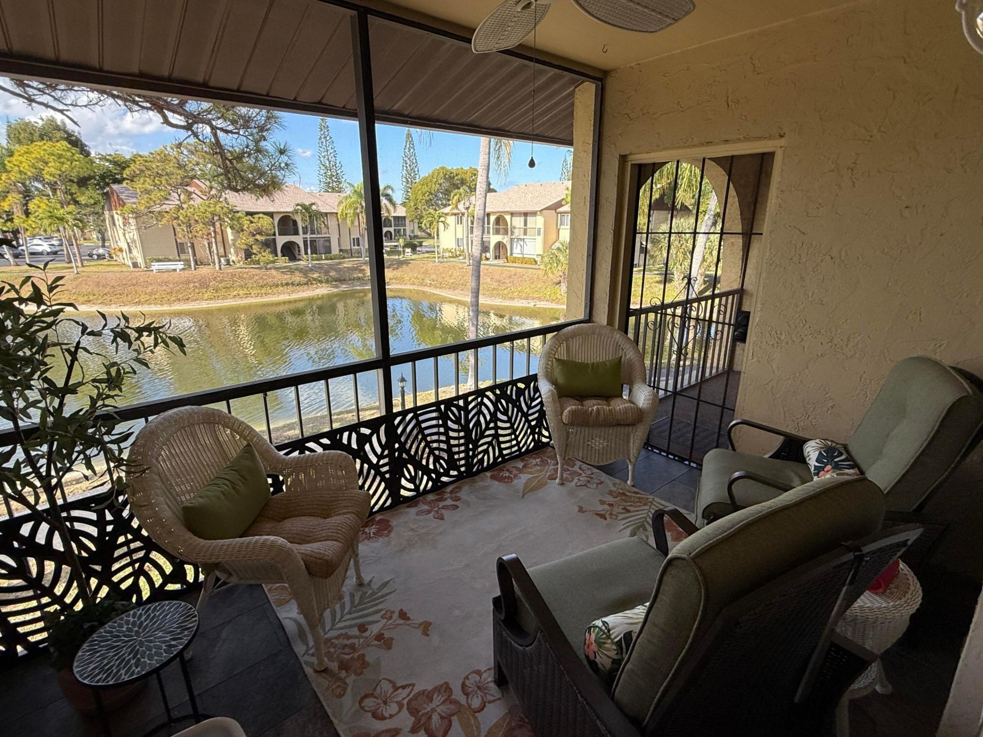 338 Pine Ridge Circle, Unit B-2, Greenacres, FL 33463 Photo