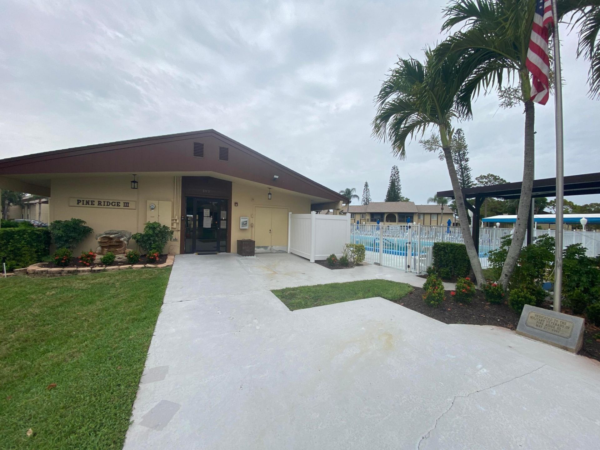 338 Pine Ridge Circle, Unit B-2, Greenacres, FL 33463 Photo