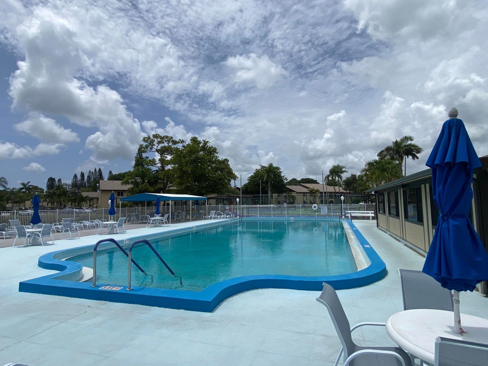 338 Pine Ridge Circle, Unit B-2, Greenacres, FL 33463 Photo