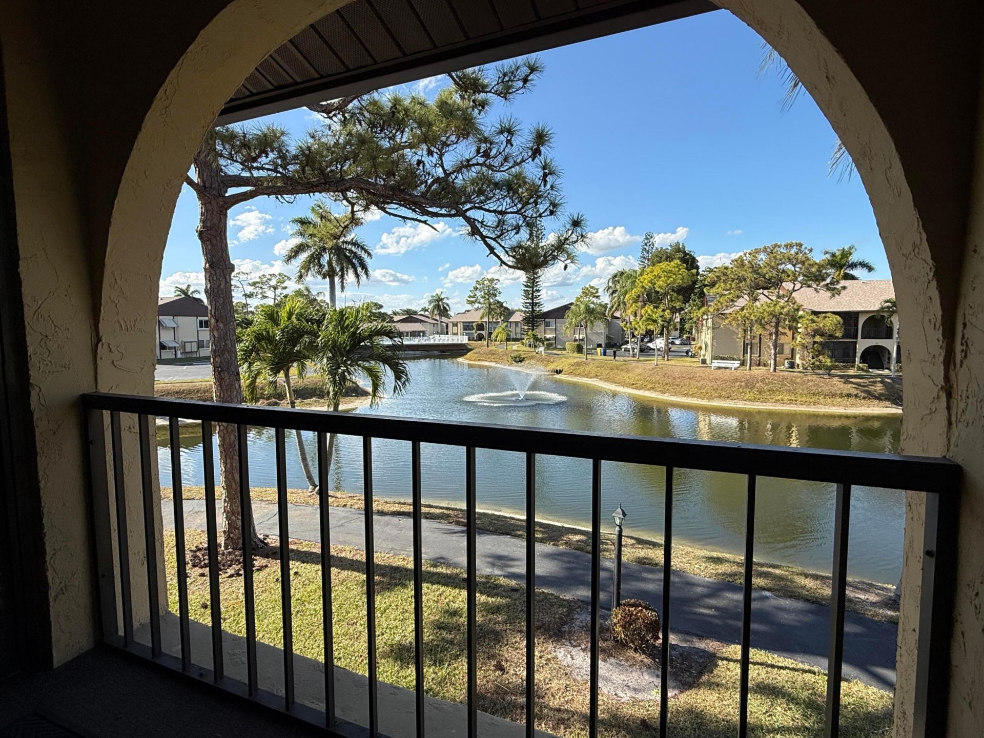 338 Pine Ridge Circle, Unit B-2, Greenacres, FL 33463 Photo