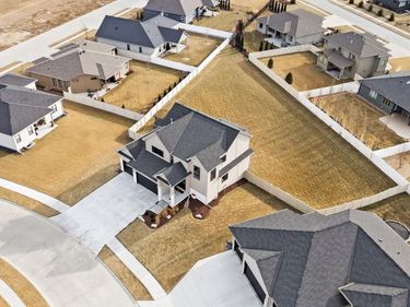 6526 S 208th Avenue, Omaha, NE 68022