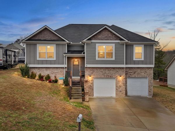 6864 Steep Hill, Ooltewah, TN 37363
