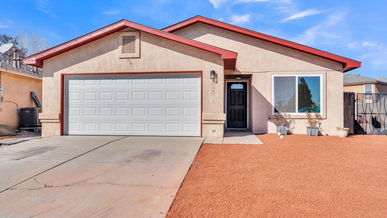 7823 Desert Springs Court Sw, Albuquerque, NM 87121 Main Photo