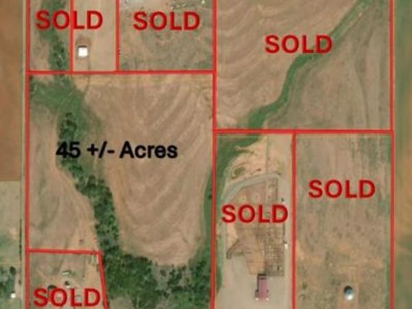 N I-40 Frontage Road, Clinton, OK 73601