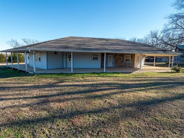 10447 NS Ns 3550 Road, Prague, OK 74864