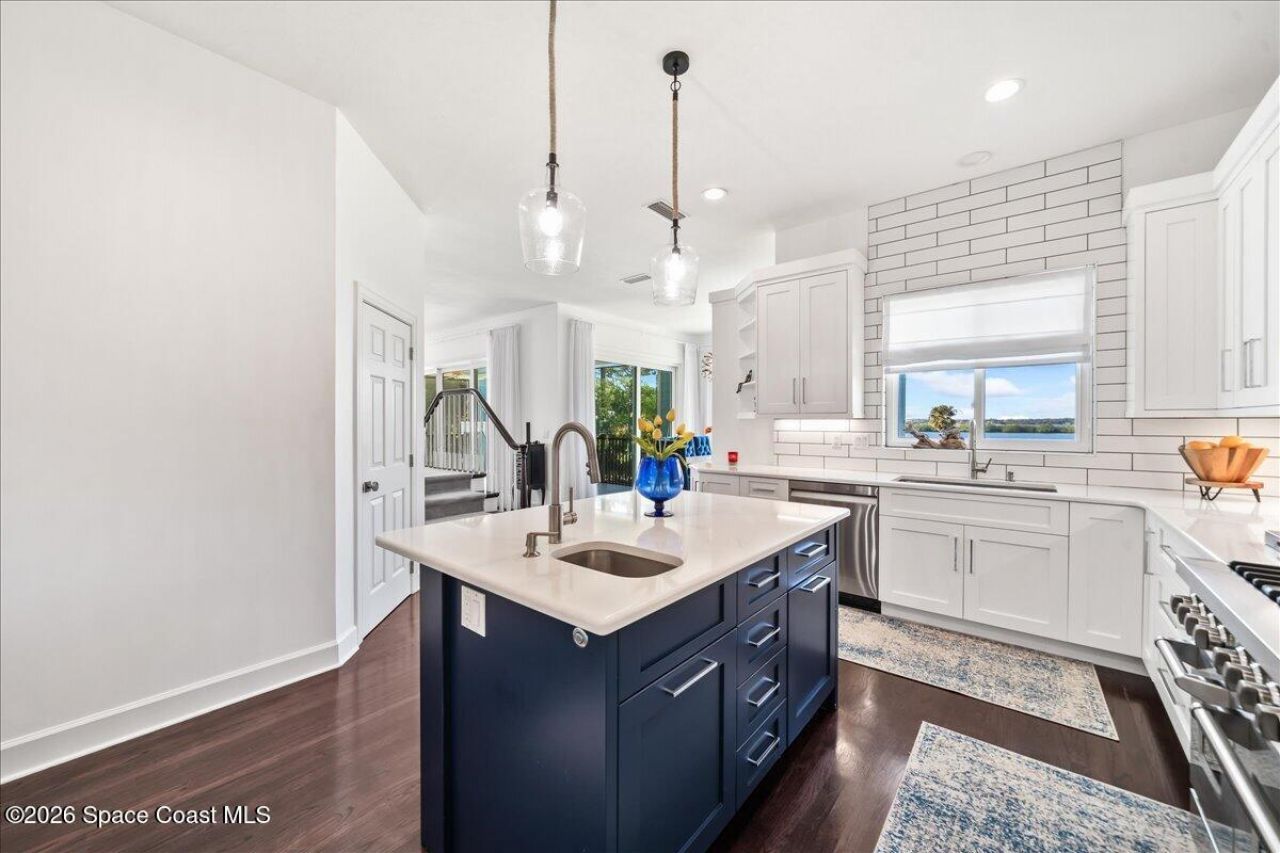 4737 S Tropical Trail, Merritt Island, FL 32952 Photo