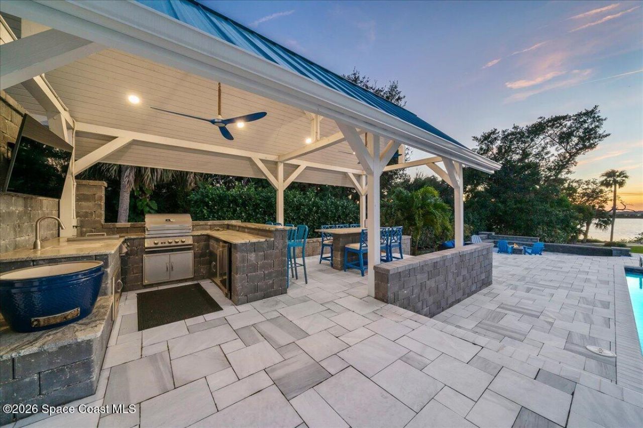 4737 S Tropical Trail, Merritt Island, FL 32952 Photo