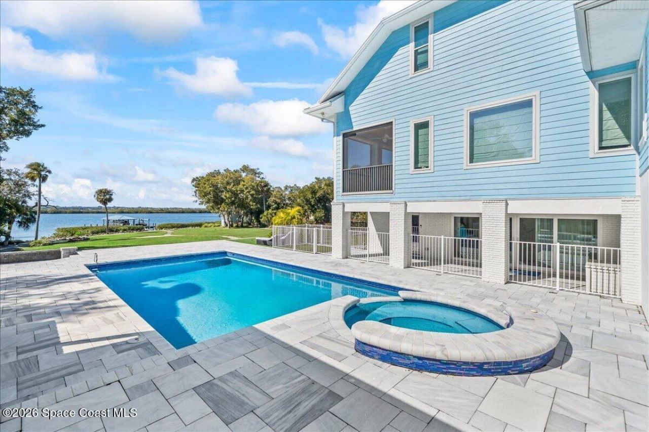 4737 S Tropical Trail, Merritt Island, FL 32952 Photo