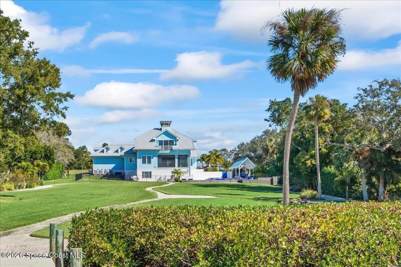 4737 S Tropical Trail, Merritt Island, FL 32952 Photo