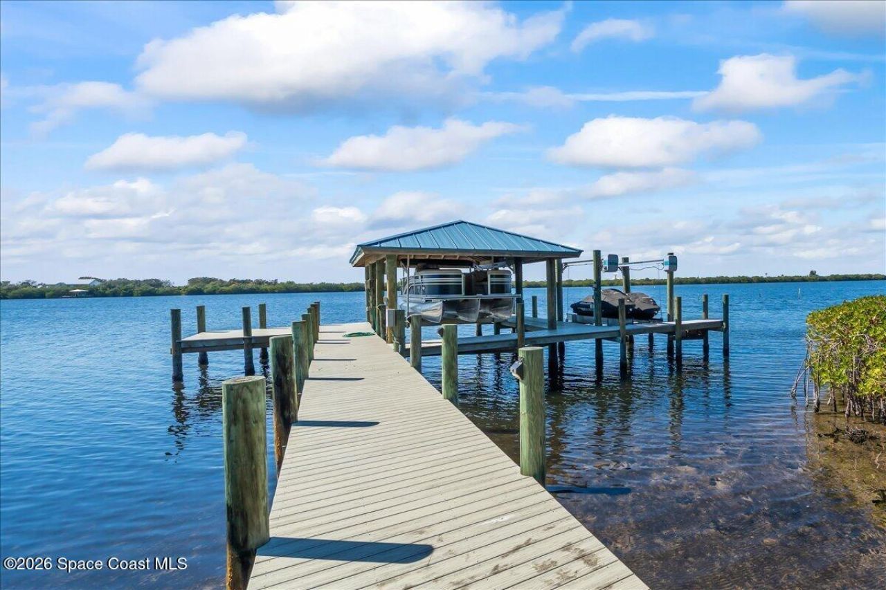 4737 S Tropical Trail, Merritt Island, FL 32952 Photo