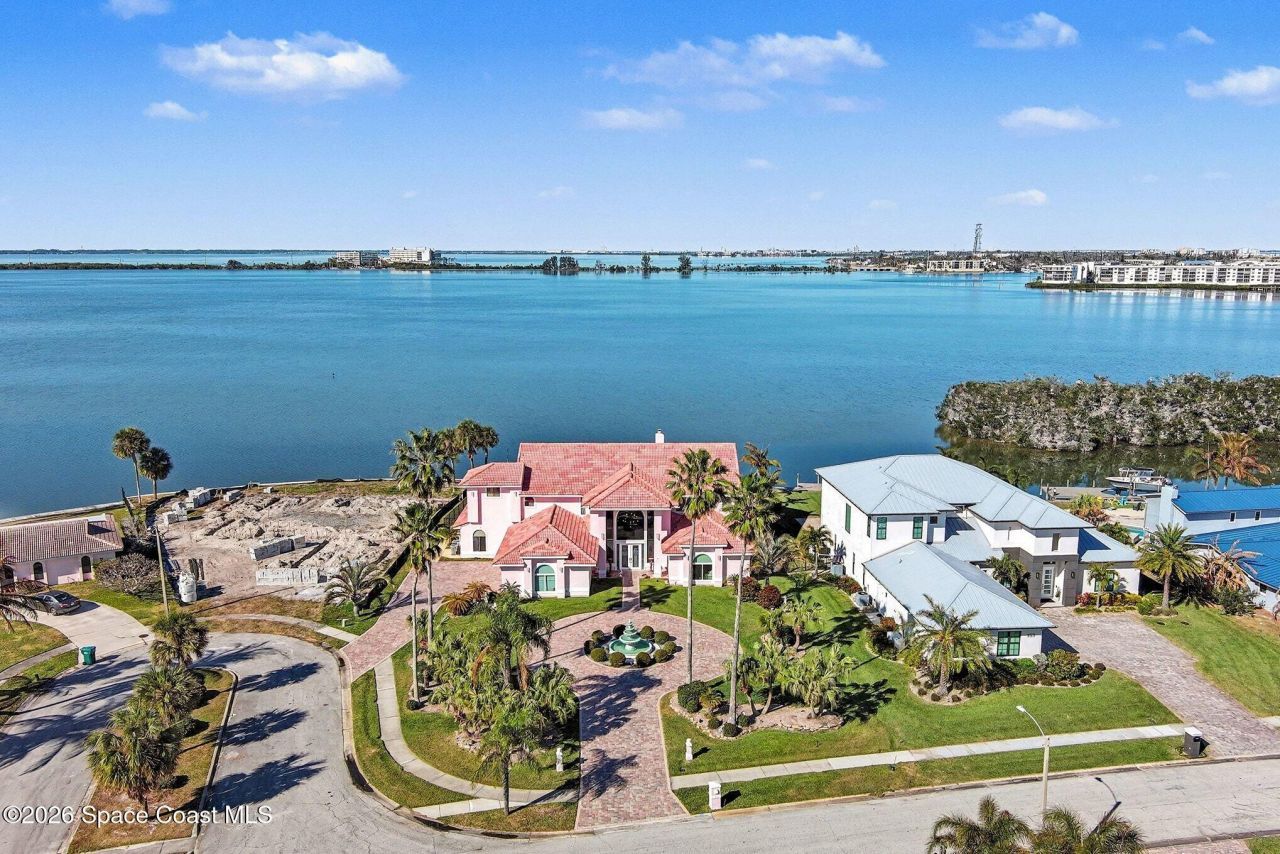 157 Saint Croix Avenue, Cocoa Beach, FL 32931 Photo