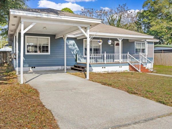 209 2nd Street, Niceville, FL 32578