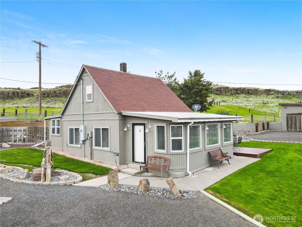 2024 E Hwy 26, Washtucna, WA 99371 Main Photo