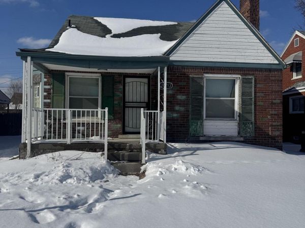 10713 Beaconsfield Street, Detroit, MI 48224