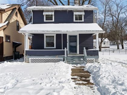 1824 Root Avenue NE Canton, OH 44705