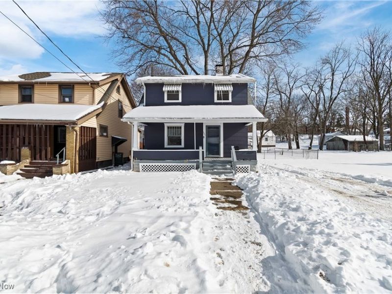 1824 Root Avenue NE, Canton, OH 44705 Photo 2