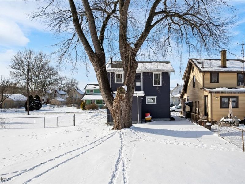 1824 Root Avenue NE, Canton, OH 44705 Photo 24