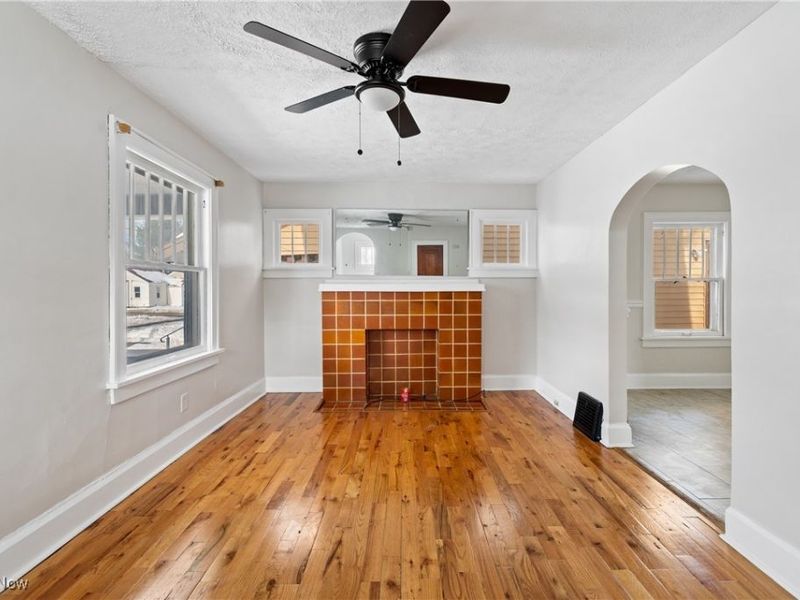 1824 Root Avenue NE, Canton, OH 44705 Photo 4