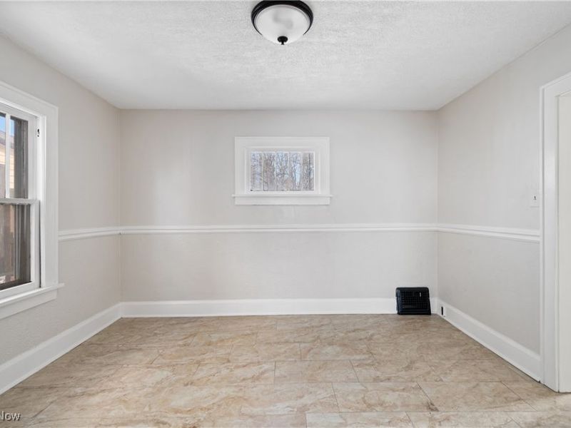 1824 Root Avenue NE, Canton, OH 44705 Photo 7