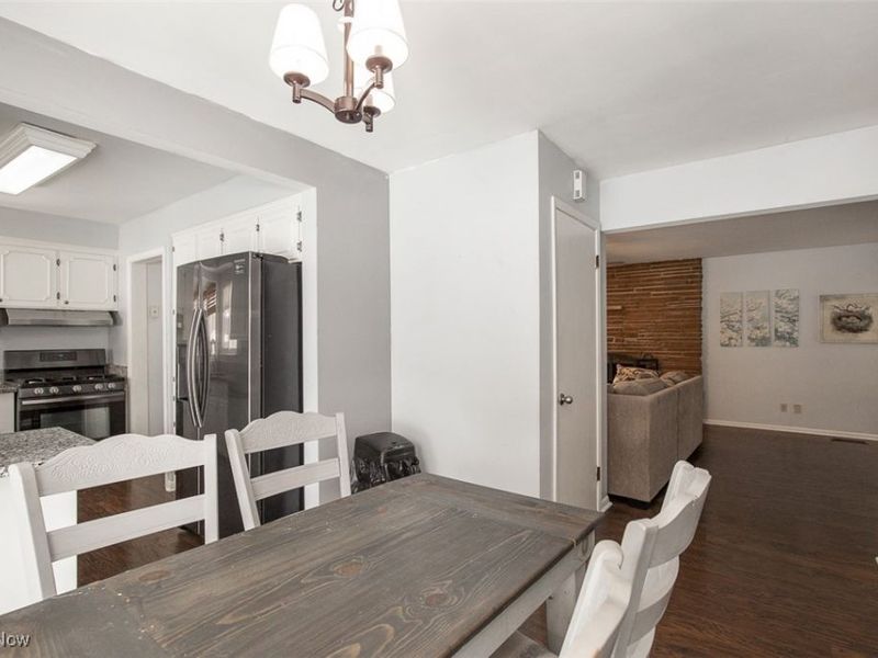 15446 Drake Road, Strongsville, OH 44136 Photo 14