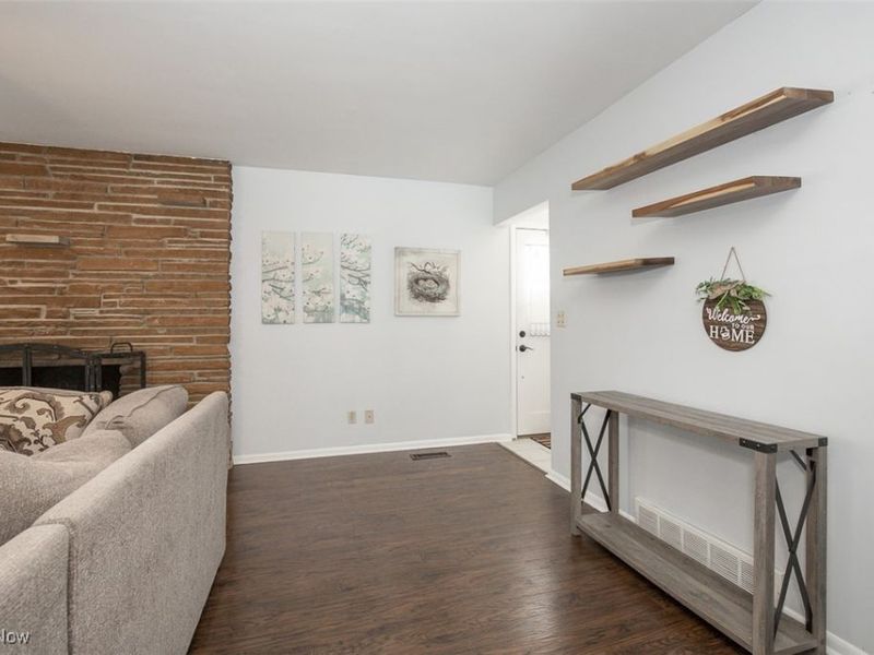 15446 Drake Road, Strongsville, OH 44136 Photo 19