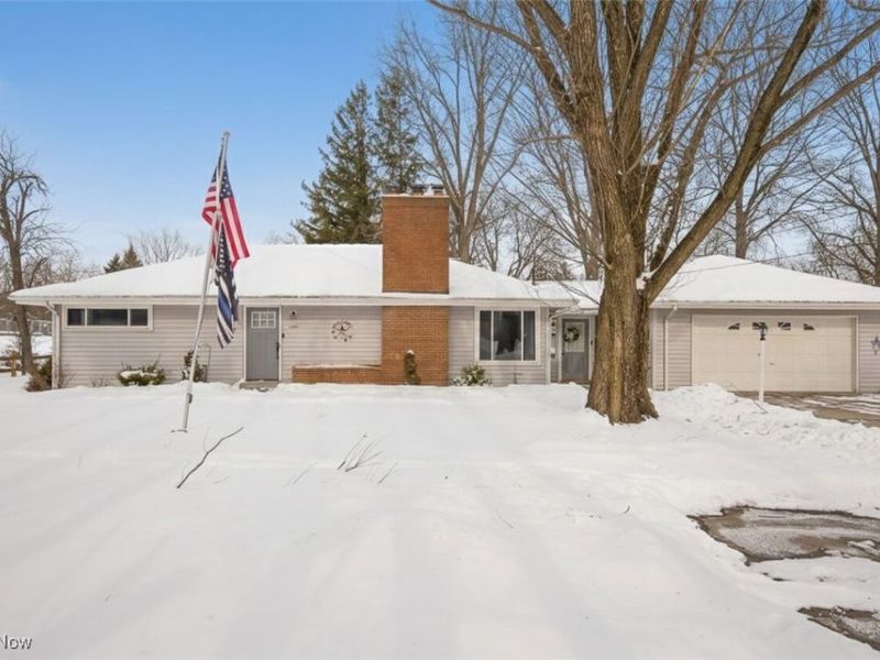 15446 Drake Road, Strongsville, OH 44136 Photo 3