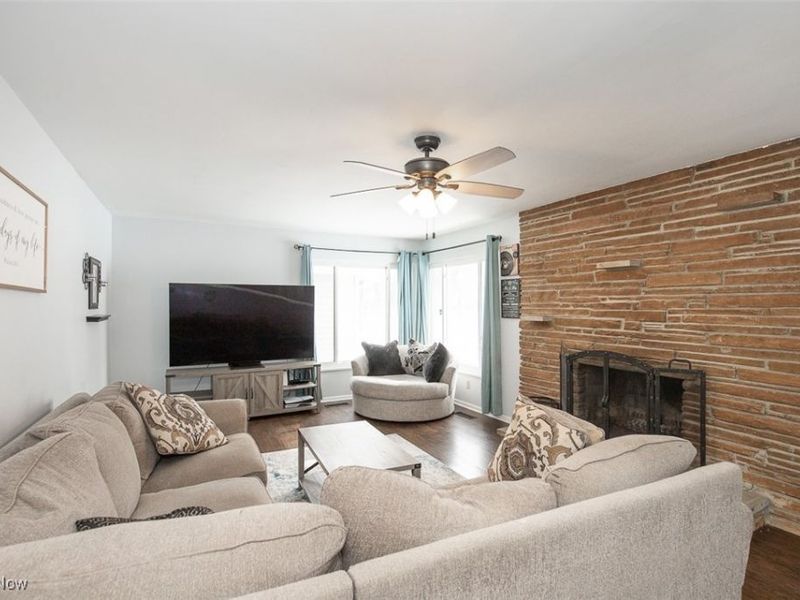 15446 Drake Road, Strongsville, OH 44136 Photo 6