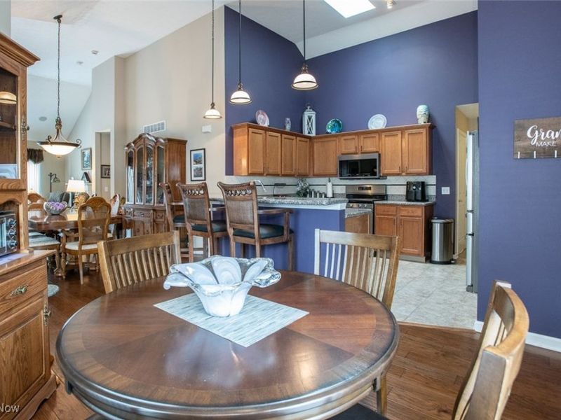 5221 Spruce Pointe Lane, Brunswick, OH 44212 Photo 10