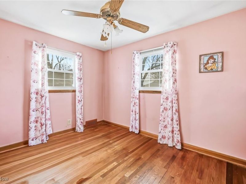 327 W Park Avenue, Hubbard, OH 44425 Photo 34