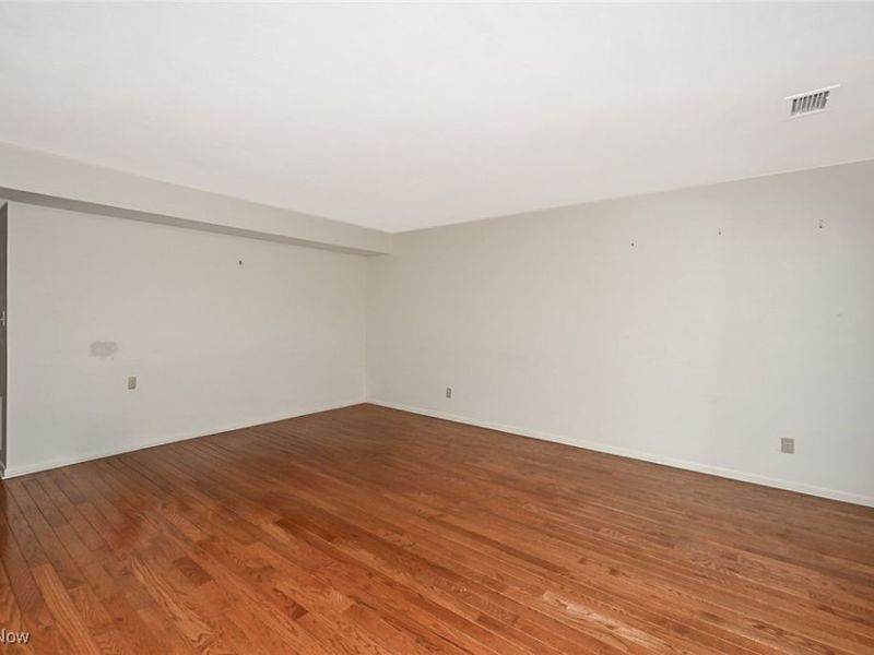 1105 Canyon View #303 Road, Sagamore Hills, OH 44067 Photo 4