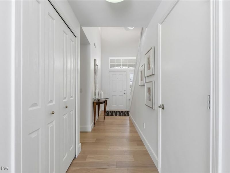 2614 Woodruff Court, Westlake, OH 44145 Photo 4