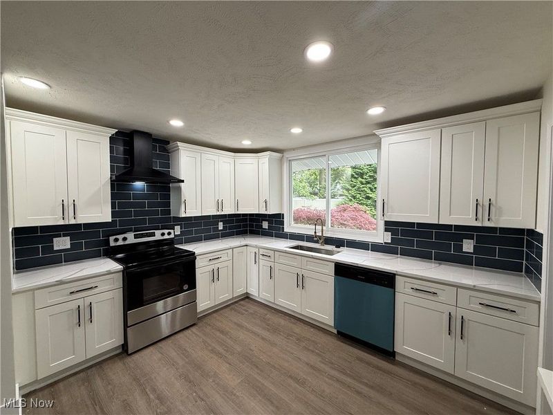 16667 Drake Road, Strongsville, OH 44136 Photo 11