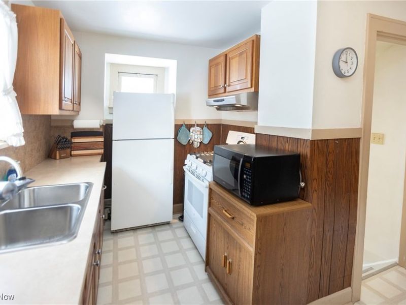 4134 W 204th Street, Fairview Park, OH 44126 Photo 19