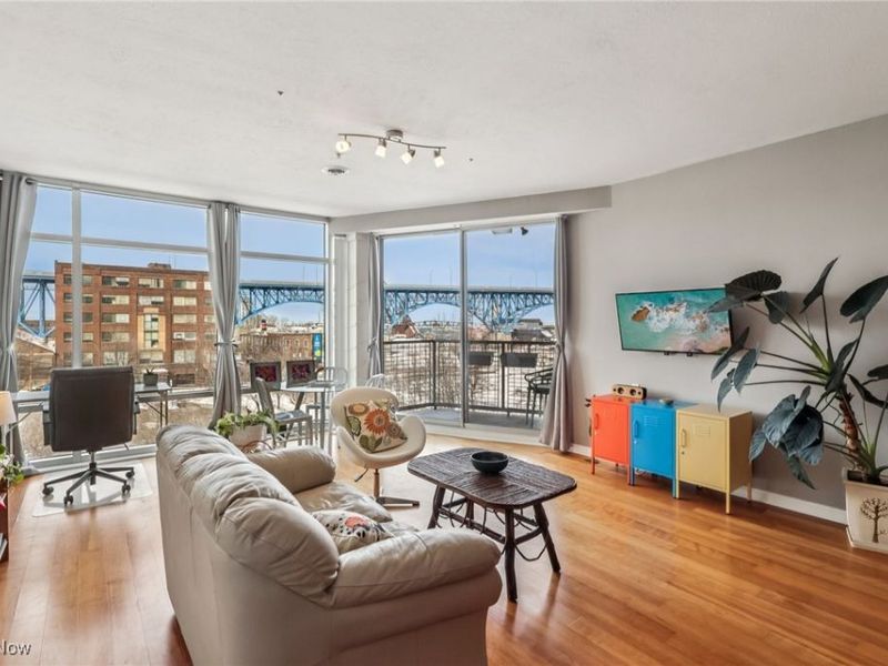 1237 Washington Avenue, Unit 611, Cleveland, OH 44113 Photo 10