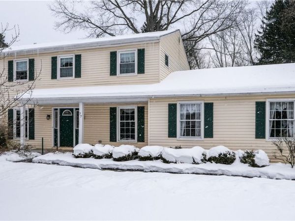 77 Parmelee Drive, Hudson, OH 44236