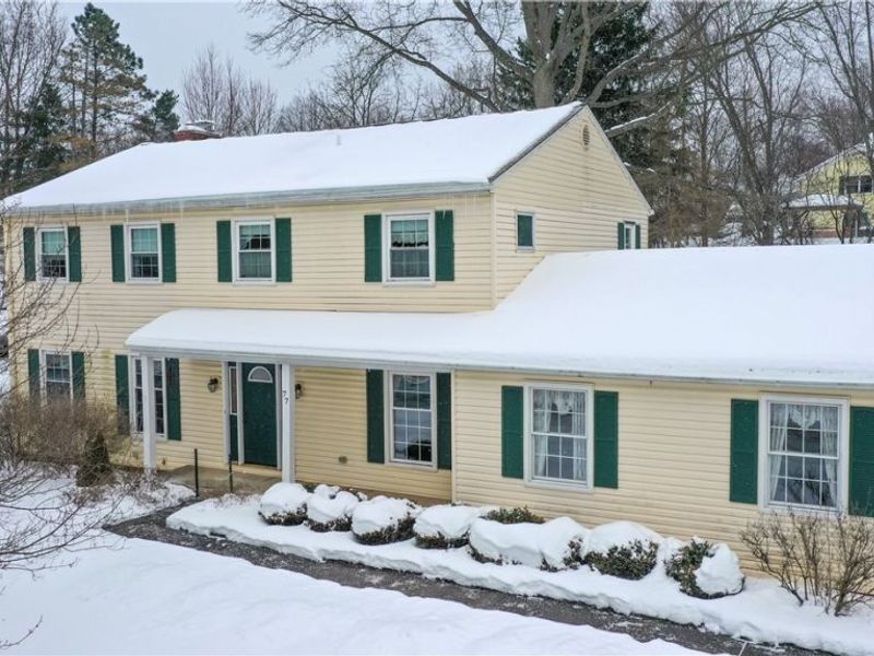 77 Parmelee Drive, Hudson, OH 44236 Photo 2